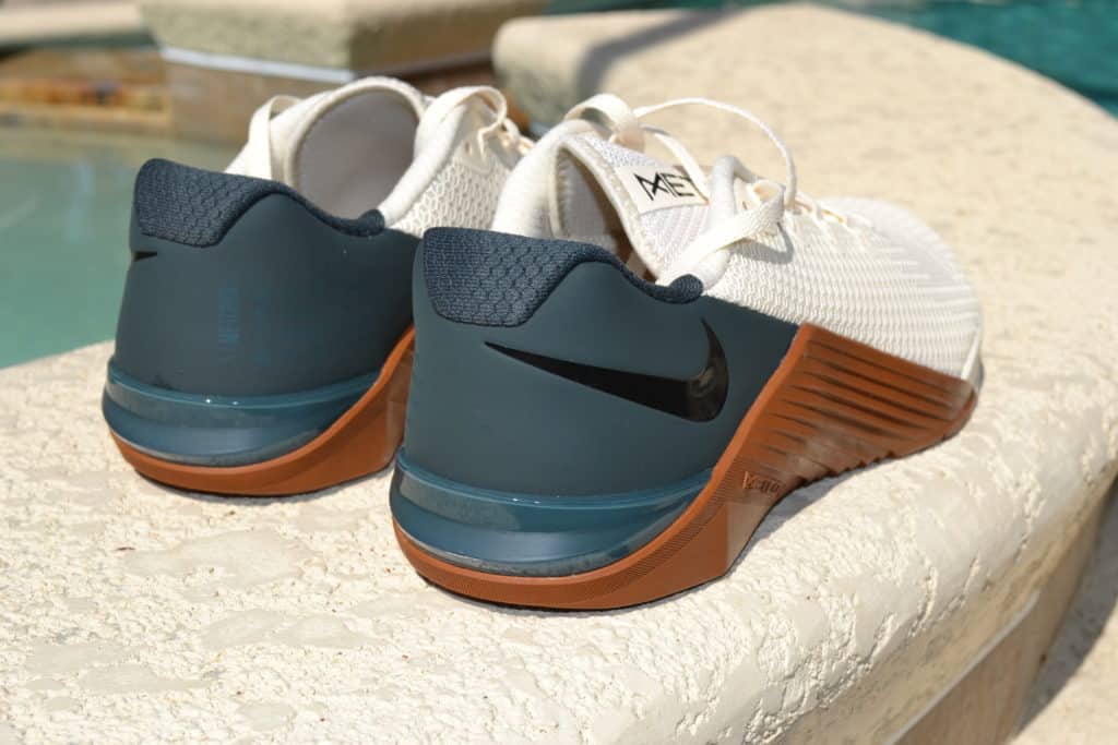 Nike Metcon 5 Cross Training Shoe for Men in Pale Ivory/Seaweed/Light British Tan/Black