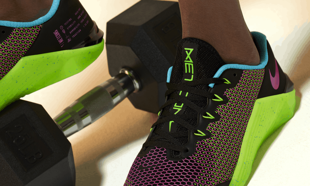 Nike Metcon 5 AMP - Black/Green Strike/Blue Fury/Fire Pink