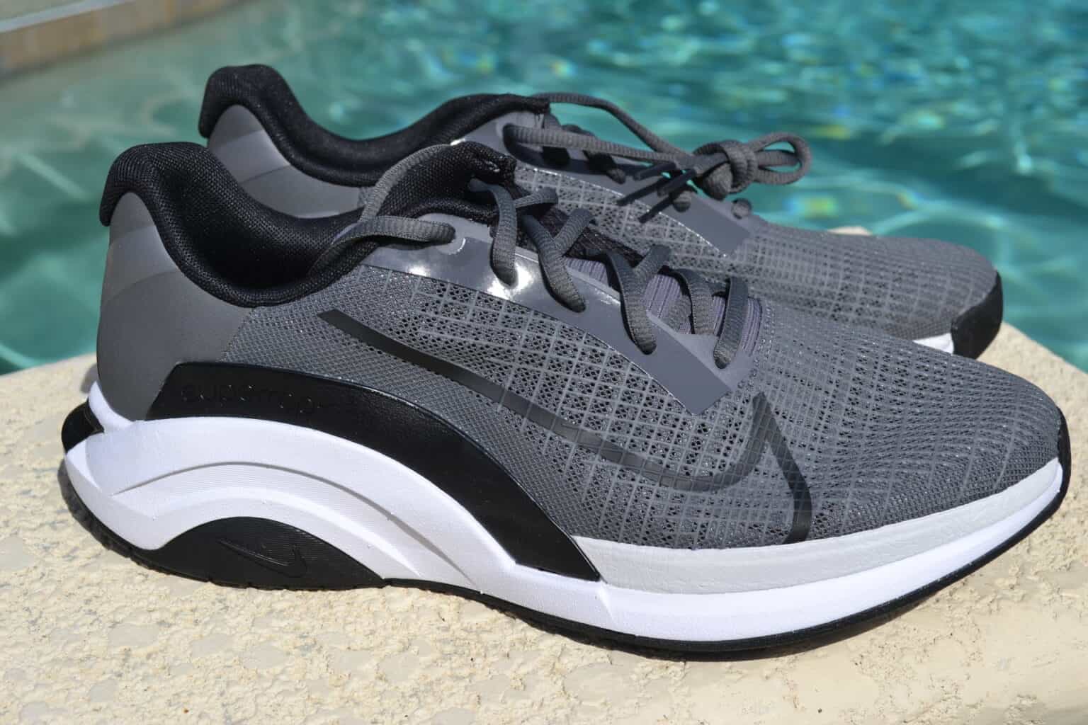 nike zoomx superrep surge men's training shoes stores