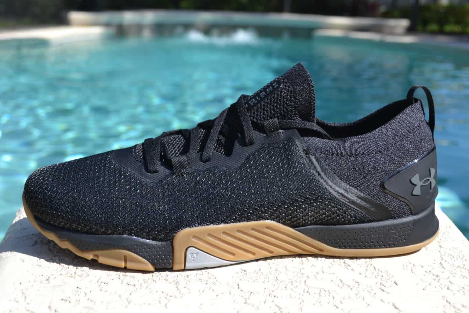 ua tri base
