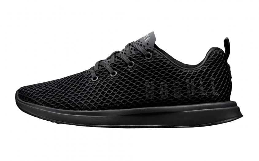 NOBULL Mesh Runner Black side view left