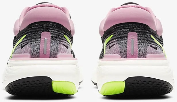 Nike ZoomX Invincible Run Flyknit Women back view pair