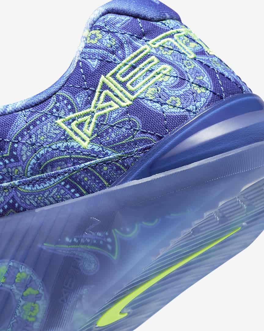 Nike Metcon 6 AMP heel close up