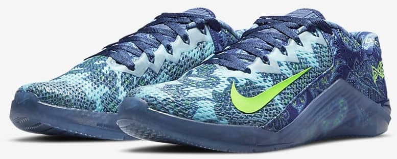 nike metcon blue and green