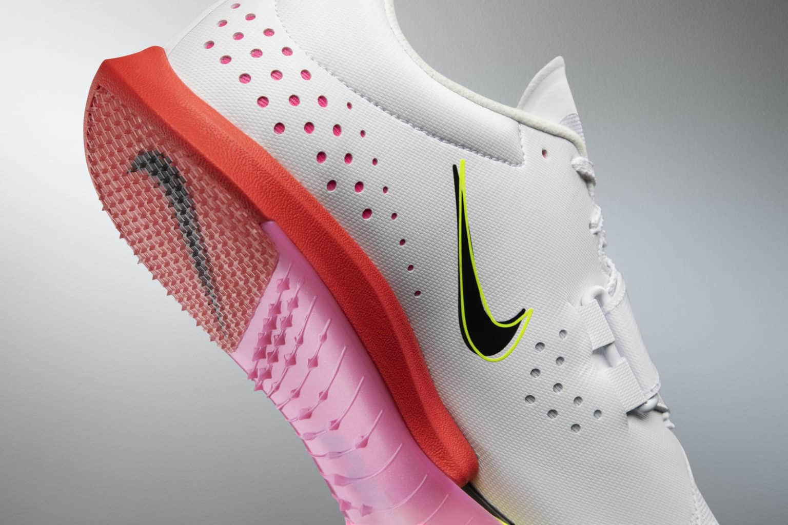 do air max 720 run small