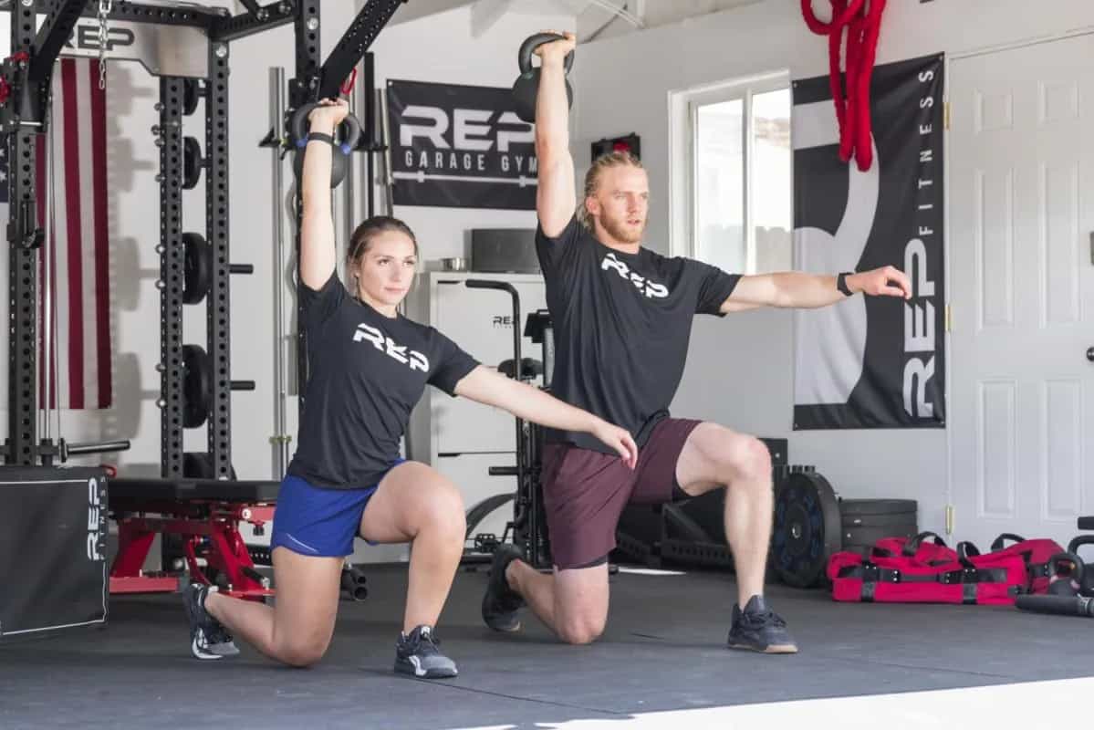 Rep Fitness Kettlebells lunge