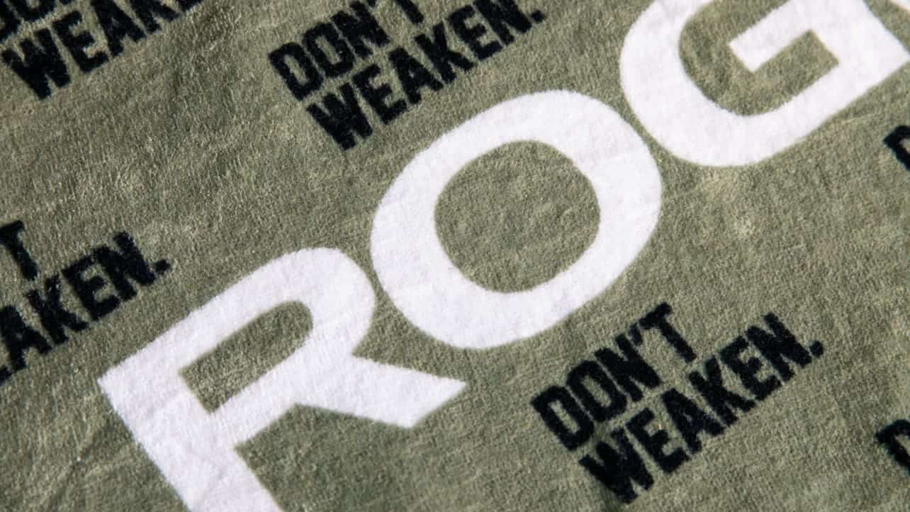 Rogue Dont Weaken Gym Towel details