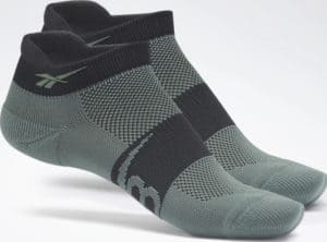 Reebok VB Running Socks side view pair