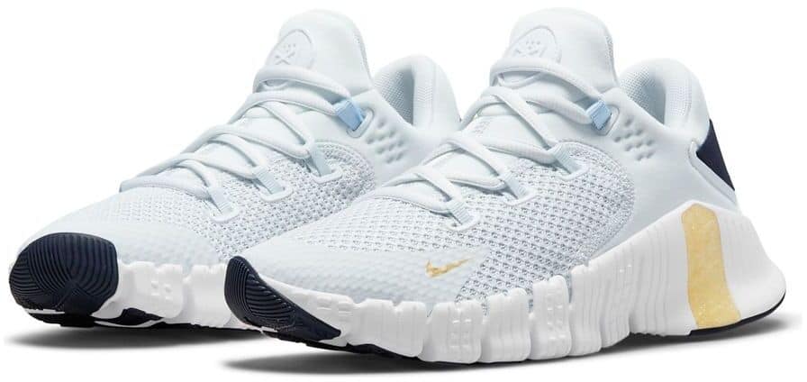 Womens Nike Free Metcon 4 quarter view pair