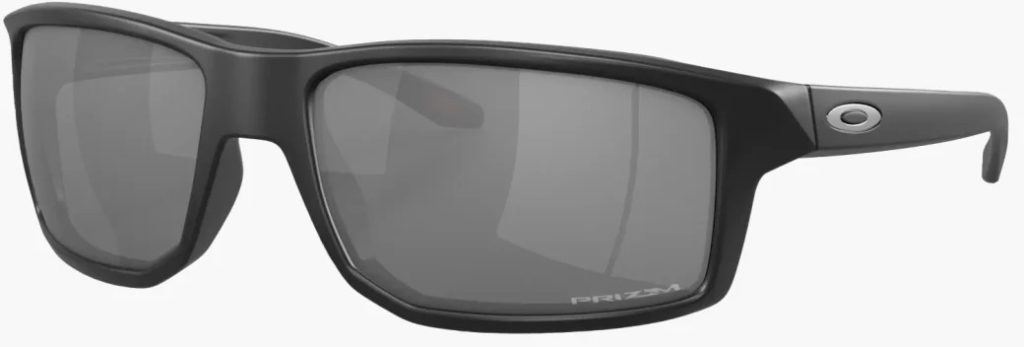 Rogue Oakley Gibston front left