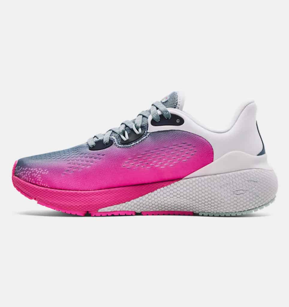 There is a wide variety of shoes for various kinds of runners, and if you are a beginner, these running shoes from Under Armour are an excellent option. They are durable, lightweight, comfortable, breathable, and resilient. The real-time coach also helps you improve your run.