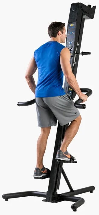 VersaClimber SM Sport Model with an athlete 2