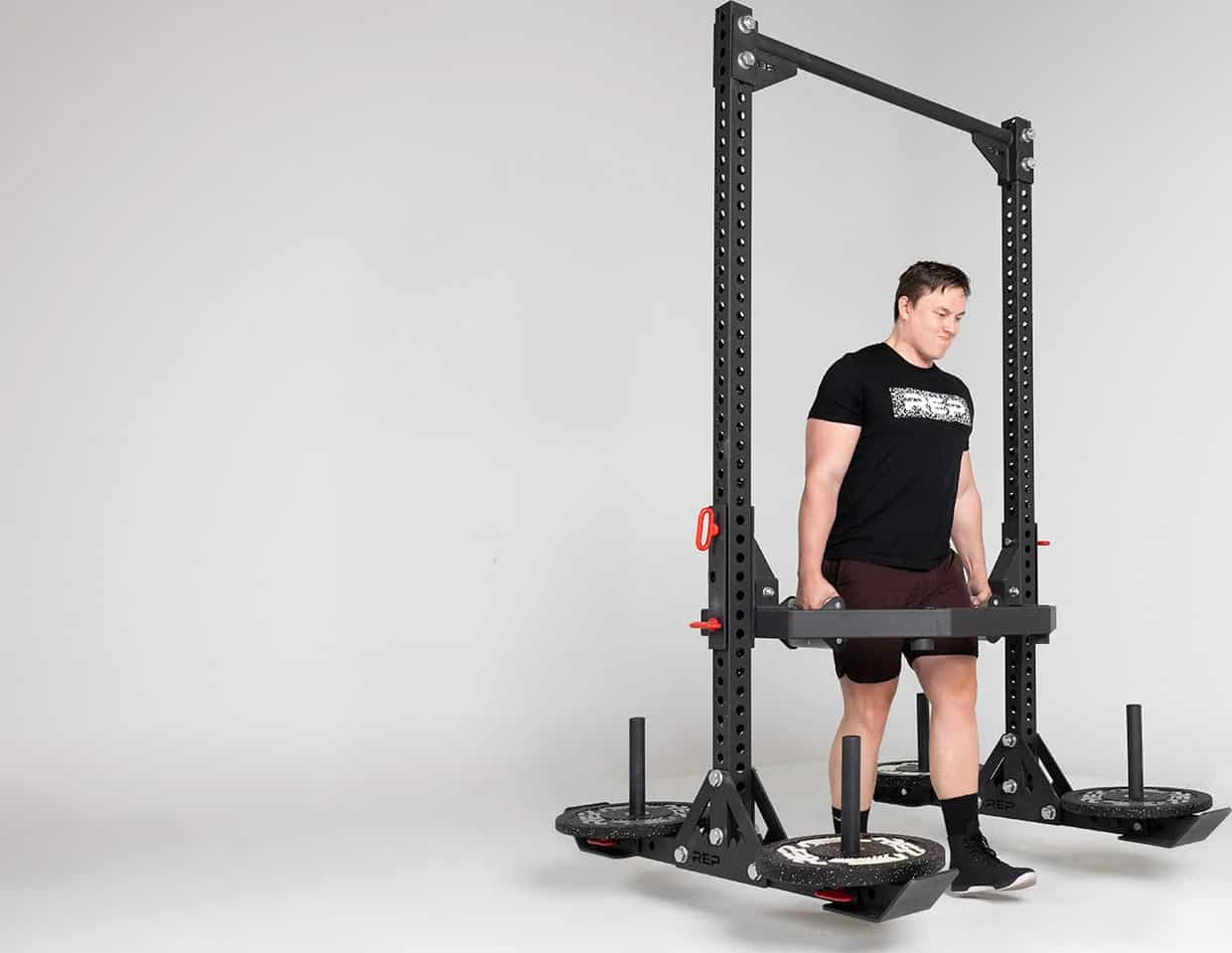 Rep Fitness Oxylus Yoke with an athlete 2