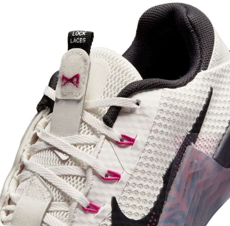 Nike Metcon 7 (Women’s) laces