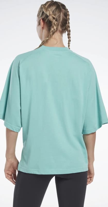 Reebok Les Mills Layering T-Shirt worn back
