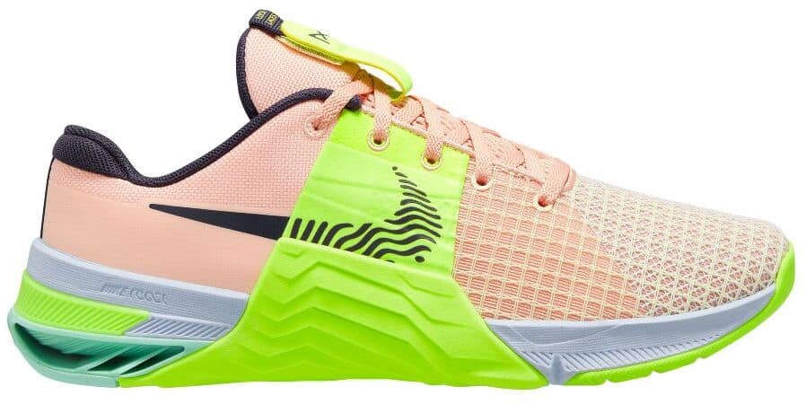 Womens Nike Metcon 8 right side